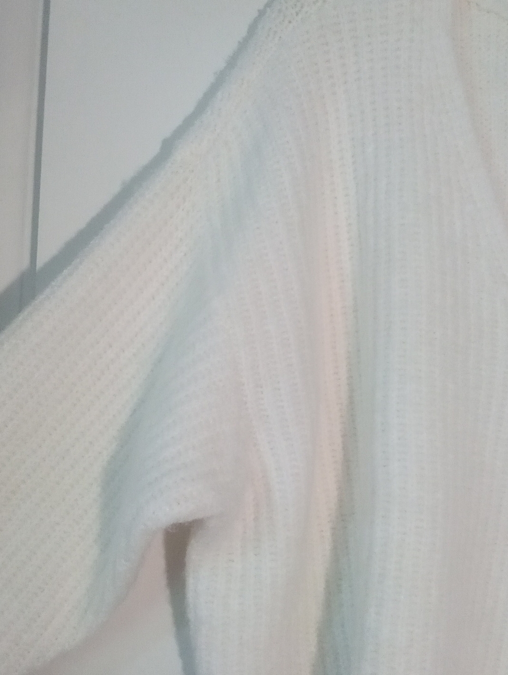 * Universal Thread Cuddly Cream Sweater XL NWT Eyelash - Picture 3 of 4